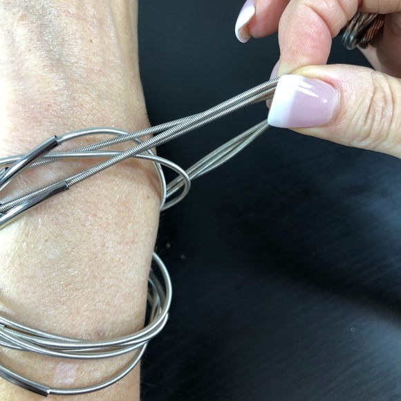 Jewelry - New Silver toned flexible coil magnet bracelet